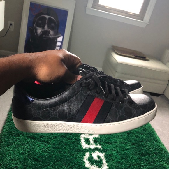 gucci shoes poshmark